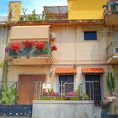 Apartment Inn Aci Castello Exterior photo